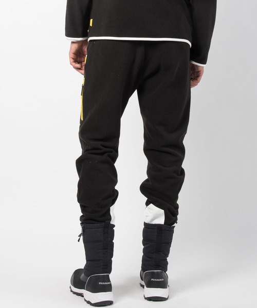 +phenix(プラスフェニックス)の「+phenix(プラスフェニックス)Bicolor Fleece Pants(その他パンツ・メンズ・ブラック/ベージュ・S/M/L/XL/XXL)」の6枚目の写真