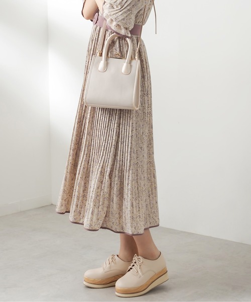 OLIVE des OLIVE（オリーブデオリーブ）の「ダブルソールレースアップシューズ（その他シューズ・レディース・ブラック/ベージュ/オフホワイト・SMALL/MEDIUM/LARGE）」の16枚目の写真