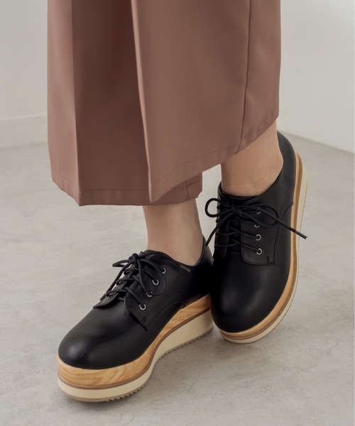 OLIVE des OLIVE（オリーブデオリーブ）の「ダブルソールレースアップシューズ（その他シューズ・レディース・ブラック/ベージュ/オフホワイト・SMALL/MEDIUM/LARGE）」の12枚目の写真