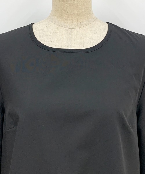 PICCIN（ピッチン）の「袖シャーリング裾フレアーブラウス（シャツ/ブラウス・レディース・ブラック/ネイビー/チェリーピンク・M）」の17枚目の写真