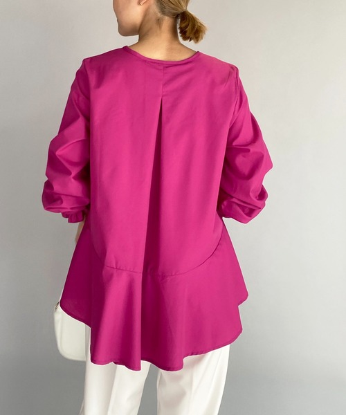 PICCIN（ピッチン）の「袖シャーリング裾フレアーブラウス（シャツ/ブラウス・レディース・ブラック/ネイビー/チェリーピンク・M）」の19枚目の写真