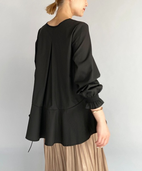 PICCIN（ピッチン）の「袖シャーリング裾フレアーブラウス（シャツ/ブラウス・レディース・ブラック/ネイビー/チェリーピンク・M）」の18枚目の写真