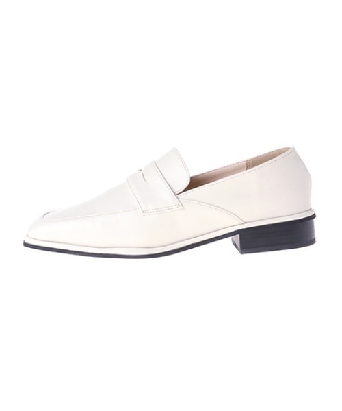 INGNI（イング）の「スクエアトゥヒールローファー（ローファー・レディース・ブラック/アイボリー/パイソン・M）」の10枚目の写真