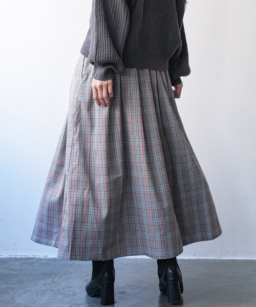 mili an deni(ミリアンデニ)の「チェックプリーツスカート(スカート・レディース・ブラック/ブラウン/オレンジ/マルチ/チェック・M/L)」の13枚目の写真