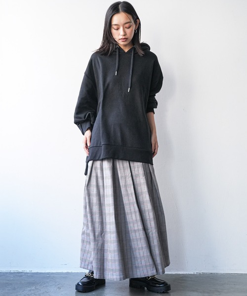 mili an deni(ミリアンデニ)の「チェックプリーツスカート(スカート・レディース・ブラック/ブラウン/オレンジ/マルチ/チェック・M/L)」の18枚目の写真