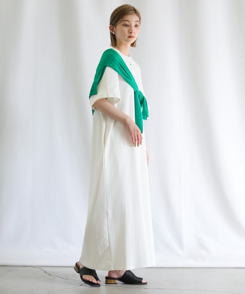 select MOCA(セレクトモカ)の「カットソーロングワンピース(ワンピース・レディース・ホワイト/ブラック/コーラル・FREE)」の14枚目の写真