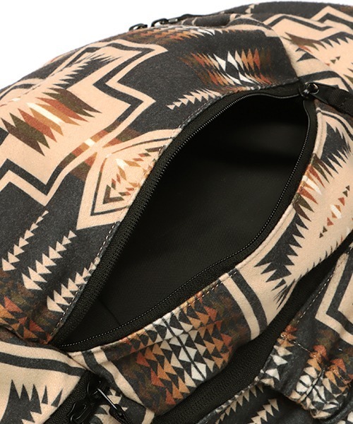 PENDLETON(ペンドルトン)の「【PENDLETON】フランネルプリントフルオープンリュック(バックパック/リュック・レディース・ブラック/オフホワイト・FREE)」の20枚目の写真