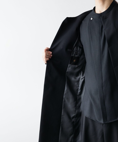 ato(アトウ)の「Balmacaan Coat(ステンカラーコート・メンズ・ブラック/ベージュ・44/46/48)」の12枚目の写真