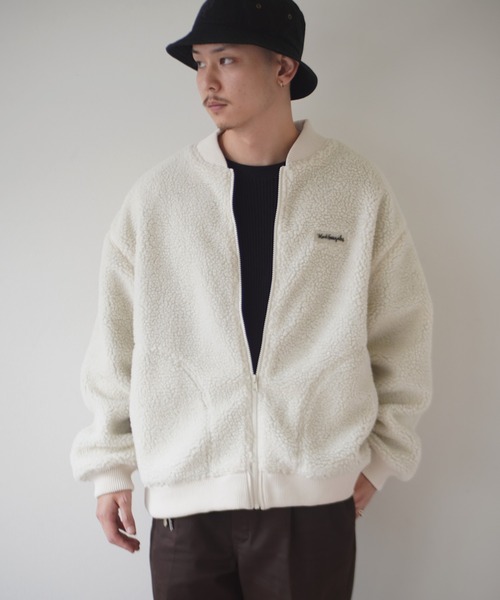 Mark Gonzales（マーク・ゴンザレス）の「【 Mark Gonzales / マークゴンザレス 】 MA-1タイプ ボア フリース ジャケット（MA-1・メンズ・ブルー/ベージュ/オフホワイト・XL/M/L）」の2枚目の写真