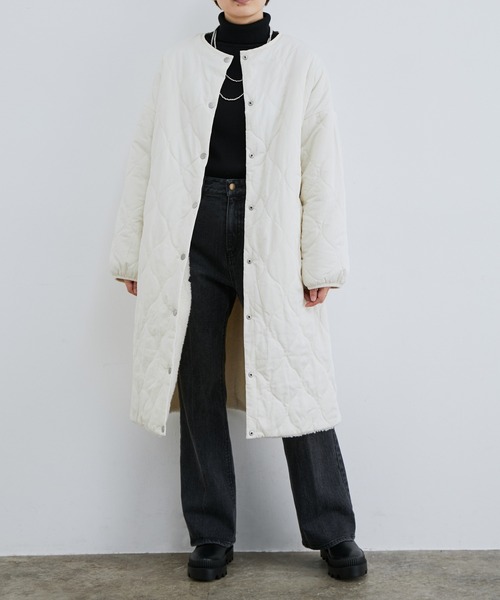 vis-`a-vis（ビサビ）の「【WEB限定】リバーシブルで着られる！ボア＆キルティングロング丈ブルゾン（ブルゾン・レディース・ブラック/オフホワイト/カーキ・L/M）」の15枚目の写真