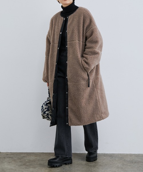 vis-`a-vis（ビサビ）の「【WEB限定】リバーシブルで着られる！ボア＆キルティングロング丈ブルゾン（ブルゾン・レディース・ブラック/オフホワイト/カーキ・L/M）」の9枚目の写真