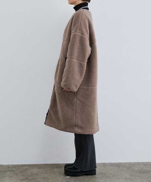 vis-`a-vis（ビサビ）の「【WEB限定】リバーシブルで着られる！ボア＆キルティングロング丈ブルゾン（ブルゾン・レディース・ブラック/オフホワイト/カーキ・L/M）」の7枚目の写真