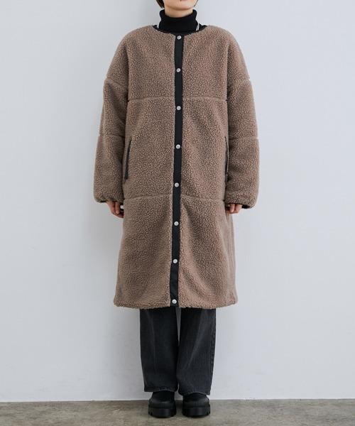 vis-`a-vis（ビサビ）の「【WEB限定】リバーシブルで着られる！ボア＆キルティングロング丈ブルゾン（ブルゾン・レディース・ブラック/オフホワイト/カーキ・L/M）」の19枚目の写真