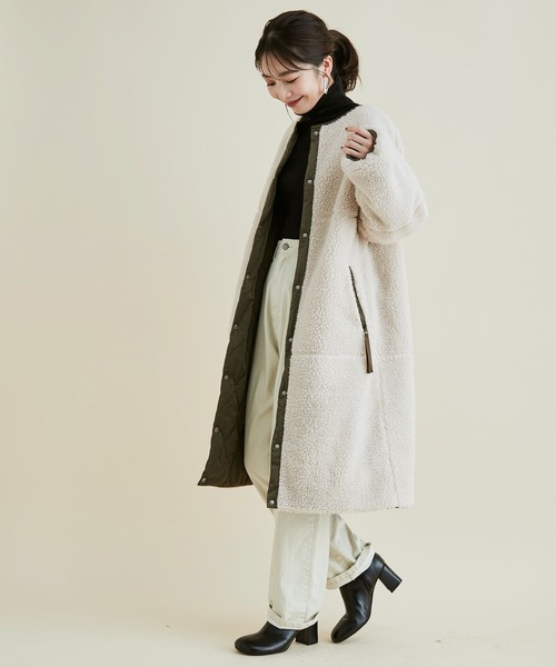 vis-`a-vis（ビサビ）の「【WEB限定】リバーシブルで着られる！ボア＆キルティングロング丈ブルゾン（ブルゾン・レディース・ブラック/オフホワイト/カーキ・L/M）」の22枚目の写真