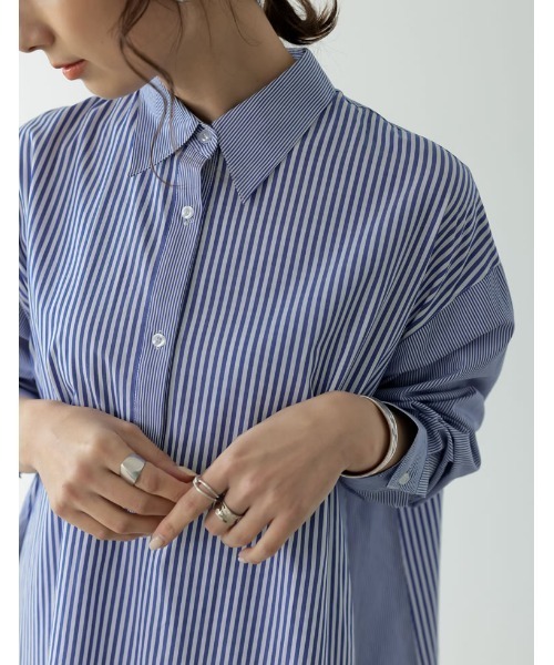 Re:EDIT（リエディ）の「シャンブレーストライプシャツワンピース（シャツワンピース・レディース・ネイビー/ブルー・MEDIUM/SHORT/LARGE）」の10枚目の写真