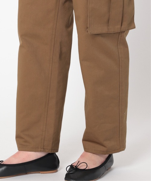U by SPICK&SPAN（ユーバイスピックアンドスパン）の「サスペンダーカーゴパンツ◆（カーゴパンツ・レディース・キャメル・38/36/34）」の18枚目の写真