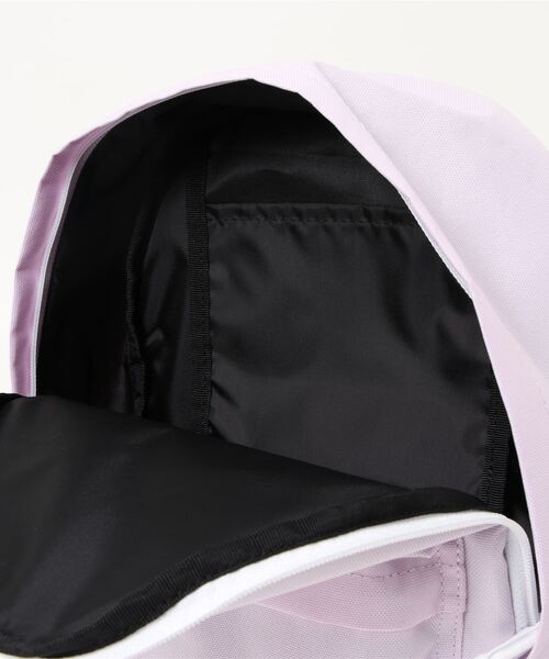 Arnold Palmer（アーノルドパーマー）の「Arnold Palmer ワンポイント無地キッズデイパック（バックパック/リュック・キッズ・ベージュ/ライトグリーン/ワインレッド/ブラック/ライトパープル/ネイビー・FREE）」の8枚目の写真