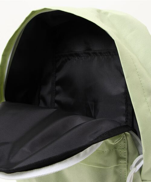 Arnold Palmer（アーノルドパーマー）の「Arnold Palmer ワンポイント無地キッズデイパック（バックパック/リュック・キッズ・ベージュ/ライトグリーン/ワインレッド/ブラック/ライトパープル/ネイビー・FREE）」の10枚目の写真