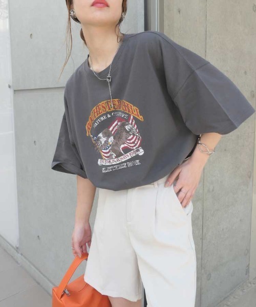 CORNERS（コーナーズ）の「イーグルプリントTシャツ（Tシャツ/カットソー・レディース・オフホワイト/スミクロ/オートミール/ホワイト系その他2/ブラック系その他/ブラック系その他3/ブラック/ブラック系その他2/ホワイト/ホワイト系その他/ホワイト系その他3・FREE）」の12枚目の写真