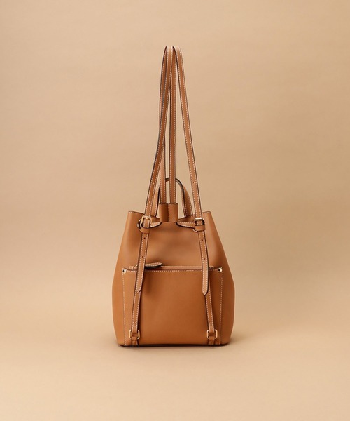 Samantha Thavasa（サマンサタバサ）の「Pomme d'espoir ポムディスポワール ステッチリュック（バックパック/リュック・レディース・ネイビー/キャメル/グレイッシュベージュ・FREE）」の5枚目の写真