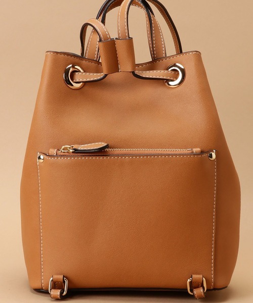 Samantha Thavasa（サマンサタバサ）の「Pomme d'espoir ポムディスポワール ステッチリュック（バックパック/リュック・レディース・ネイビー/キャメル/グレイッシュベージュ・FREE）」の9枚目の写真