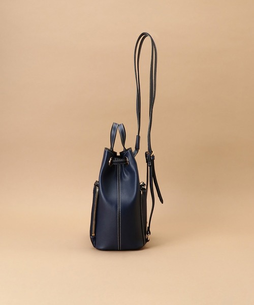 Samantha Thavasa（サマンサタバサ）の「Pomme d'espoir ポムディスポワール ステッチリュック（バックパック/リュック・レディース・ネイビー/キャメル/グレイッシュベージュ・FREE）」の10枚目の写真