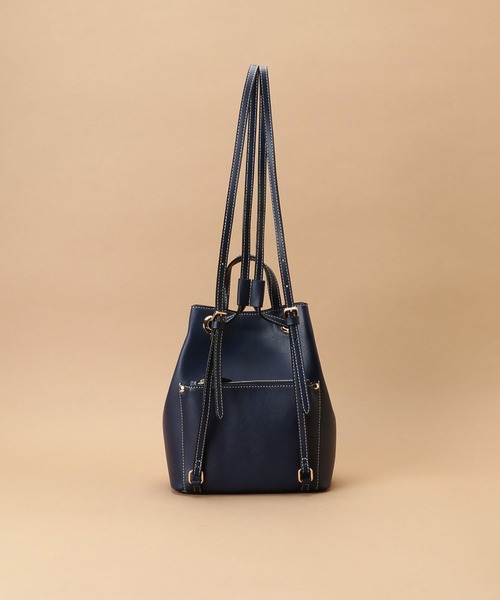 Samantha Thavasa（サマンサタバサ）の「Pomme d'espoir ポムディスポワール ステッチリュック（バックパック/リュック・レディース・ネイビー/キャメル/グレイッシュベージュ・FREE）」の11枚目の写真