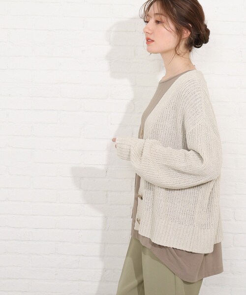 SHOO・LA・RUE（シューラルー）の「◆テープヤーンブレンドVネックカーディガン（カーディガン/ボレロ・レディース・ブルー/グリーン/ナチュラル/アイボリー系4・00）」の20枚目の写真