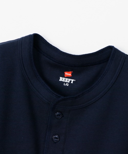 HANES（ヘインズ）の「【Hanes/ヘインズ】メンズ ビーフィー リブヘンリーネックTシャツ（Tシャツ/カットソー・メンズ・ホワイト/ブラック/ネイビー/ヘザーグレー・SMALL/MEDIUM/LARGE/X-LARGE）」の16枚目の写真