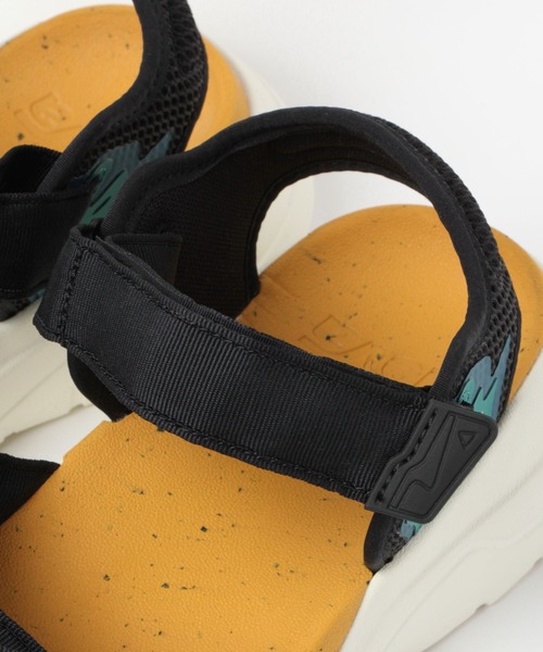 Teva(テバ)の「【TEVA(テバ)】ZYMIC(MEN)(サンダル・メンズ・ブラック/その他1・SMALL/MEDIUM)」の14枚目の写真