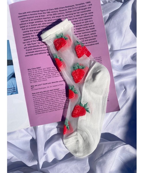 WC（ダブル シー）の「フルーツシアーソックス（ソックス/靴下・レディース・イエロー/ブラック/ピンク/ホワイト・FREE）」の2枚目の写真