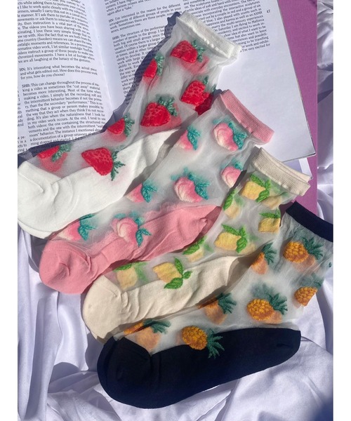 WC（ダブル シー）の「フルーツシアーソックス（ソックス/靴下・レディース・イエロー/ブラック/ピンク/ホワイト・FREE）」の8枚目の写真