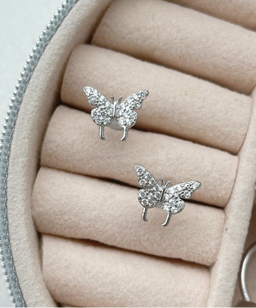 apres jour（アプレジュール）の「【apres jour×ARIAZ】バタフライミニピアス（ピアス（両耳用）・レディース・シルバー/ゴールド・FREE）」の3枚目の写真