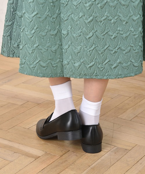 Balancoire(ブランコアール)の「【生活撥水】コインローファー(ローファー・レディース・ブラック/グレイッシュベージュ/ブラック系その他・24.5cm/24.0cm/23.5cm/22.5cm/23.0cm/25.0cm)」の12枚目の写真