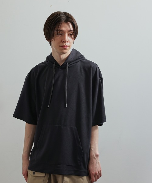 JUNRED（ジュンレッド）の「シルキードライハーフスリーブプルパーカー（パーカー・メンズ・チャコールグレー/ブルー/グリーン/ベージュ系その他・LL/M/L）」の12枚目の写真