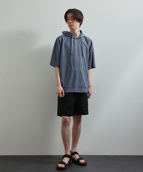 JUNRED（ジュンレッド）の「シルキードライハーフスリーブプルパーカー（パーカー・メンズ・チャコールグレー/ブルー/グリーン/ベージュ系その他・LL/M/L）」の19枚目の写真