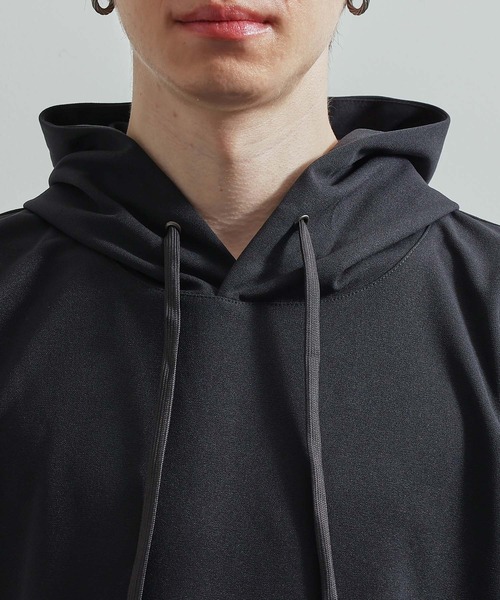 JUNRED（ジュンレッド）の「シルキードライハーフスリーブプルパーカー（パーカー・メンズ・チャコールグレー/ブルー/グリーン/ベージュ系その他・LL/M/L）」の17枚目の写真