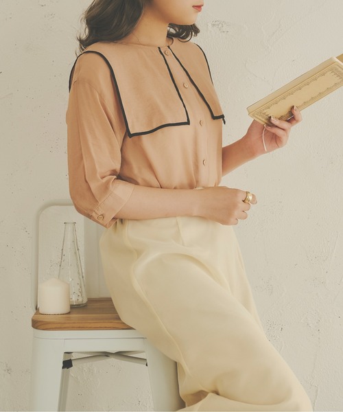 Ambre Neige(アンブルネージュ)の「パイピングビッグカラーシアーブラウス/【WEB/EC限定商品】(シャツ/ブラウス・レディース・ベージュ/オフホワイト/ピンク・FREE)」の3枚目の写真