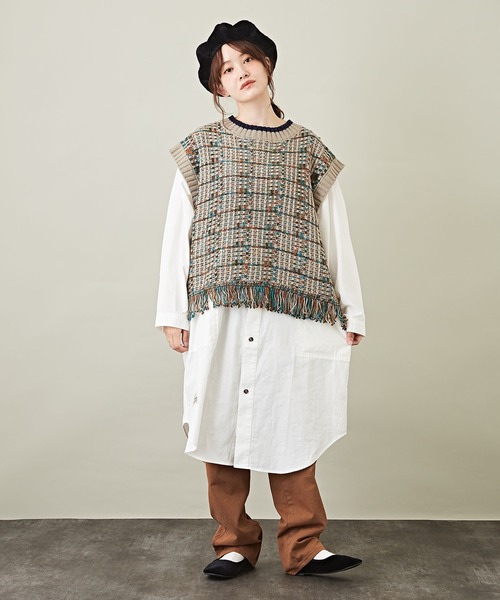 CUBE SUGAR（キューブシュガー）の「無地ツイルベイカーパンツ（チノパンツ・レディース・ベージュ/ブラウン/カーキ・S/M）」の14枚目の写真