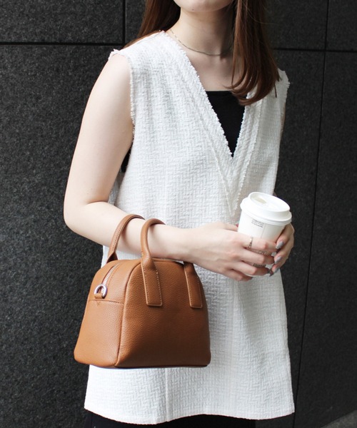 MLI'A(エムリア)の「Vネックベスト(ベスト・レディース・オフホワイト/ホワイト×ブラック/ブラック・M)」の14枚目の写真