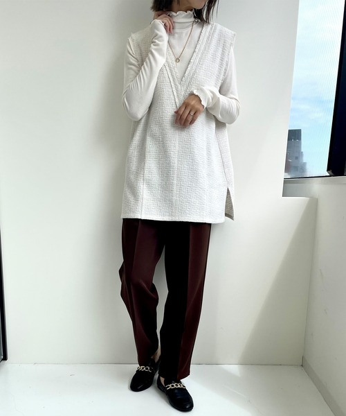 MLI'A(エムリア)の「Vネックベスト(ベスト・レディース・オフホワイト/ホワイト×ブラック/ブラック・M)」の12枚目の写真