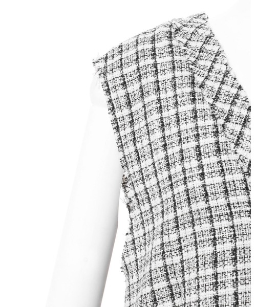 MLI'A(エムリア)の「Vネックベスト(ベスト・レディース・オフホワイト/ホワイト×ブラック/ブラック・M)」の7枚目の写真