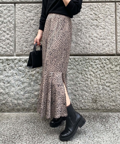 JUNOAH（ジュノア）の「レオパードマーメイドスカート（スカート・レディース・グレイッシュベージュ/ホワイト/ブラック・MEDIUM/X-LARGE/LARGE）」の8枚目の写真