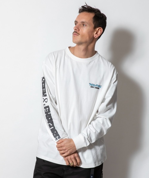 ROARK REVIVAL(ロアークリバイバル)の「【ROARK】"SEEK & EXPLORE" L/S TEE(Tシャツ/カットソー・メンズ・ホワイト・LARGE/MEDIUM/X-LARGE)」の2枚目の写真