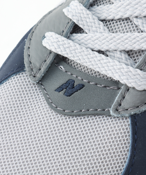 NEW BALANCE(ニューバランス)の「【New Balance / ニューバランス】M2002RHP(スニーカー・メンズ・チャコールグレー・26cm/26.5cm/27cm/27.5cm/28cm)」の6枚目の写真