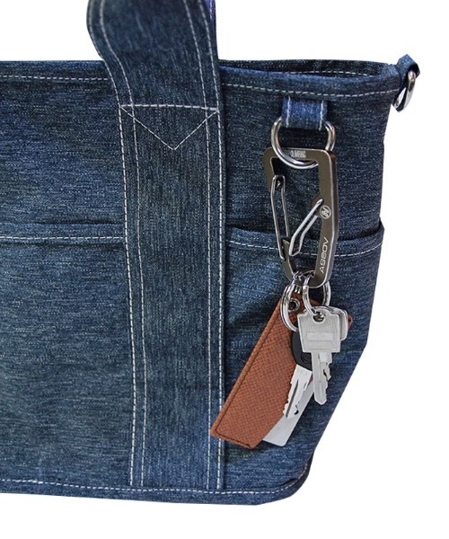 nicott（ニコット）の「NC:Take Me 9pocket Totebag テイクミー９ポケットトートバッグ（トートバッグ・レディース・ブラック/グレー/カーキ/インディゴブルー/ベージュ・FREE）」の17枚目の写真