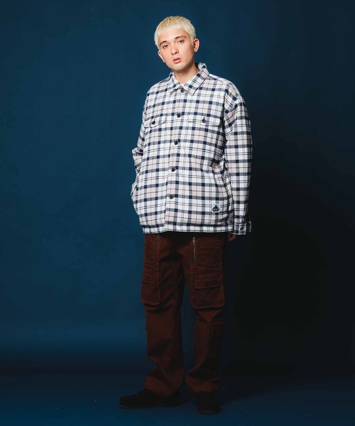 XLARGE(エクストララージ)の「MULTI POCKET PANTS(カーゴパンツ・メンズ・オリーブ/ブラック/ブラウン・30inch/36inch/32inch/34inch)」の16枚目の写真
