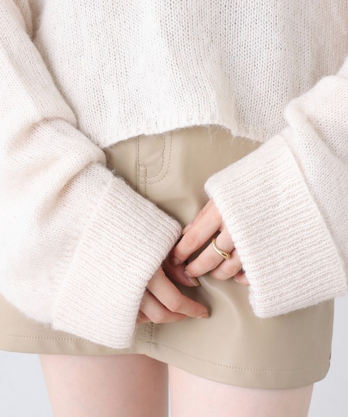 Chico（チコ）の「【2022AW】モヘア風ボトルネックショート丈ニット（ニット/セーター・レディース・ブラック/グレー/ピンク/アイボリー・FREE）」の19枚目の写真