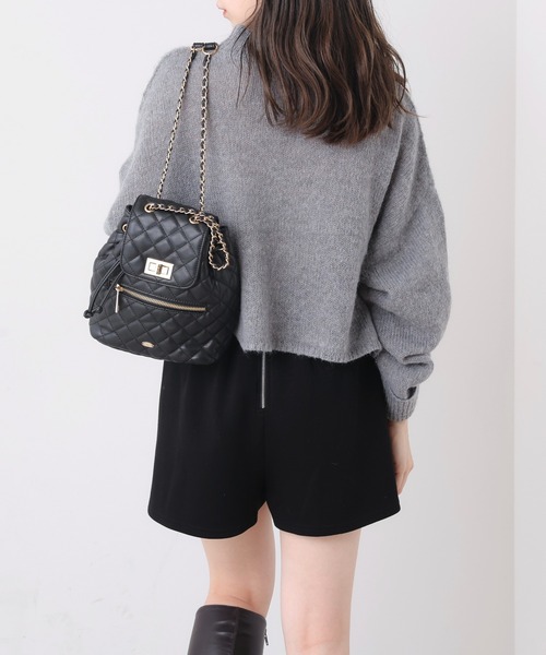 Chico（チコ）の「【2022AW】モヘア風ボトルネックショート丈ニット（ニット/セーター・レディース・ブラック/グレー/ピンク/アイボリー・FREE）」の11枚目の写真