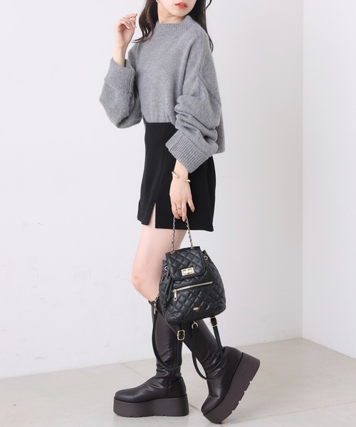 Chico（チコ）の「【2022AW】モヘア風ボトルネックショート丈ニット（ニット/セーター・レディース・ブラック/グレー/ピンク/アイボリー・FREE）」の13枚目の写真